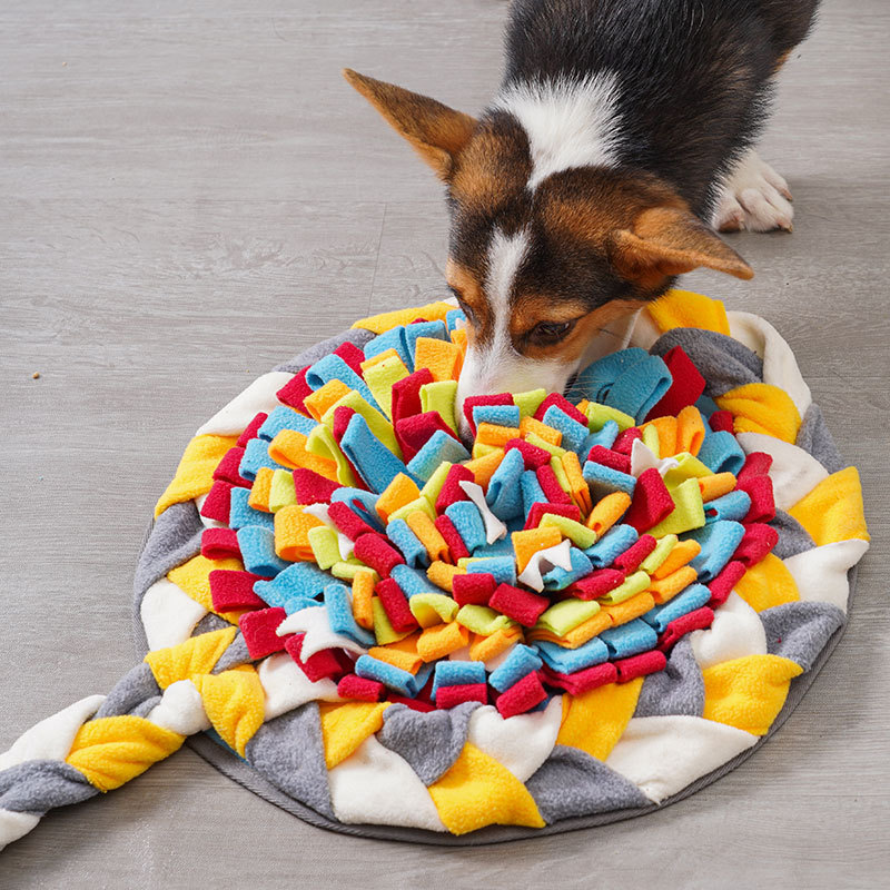 Dog Puzzle Feeder Toy - 犬用嗅覚マット、エンリッチメントフィーディング＆香りトレーニングトイ、スローフィーダーパズルマット、精神刺激、不安軽減、洗える犬用マット