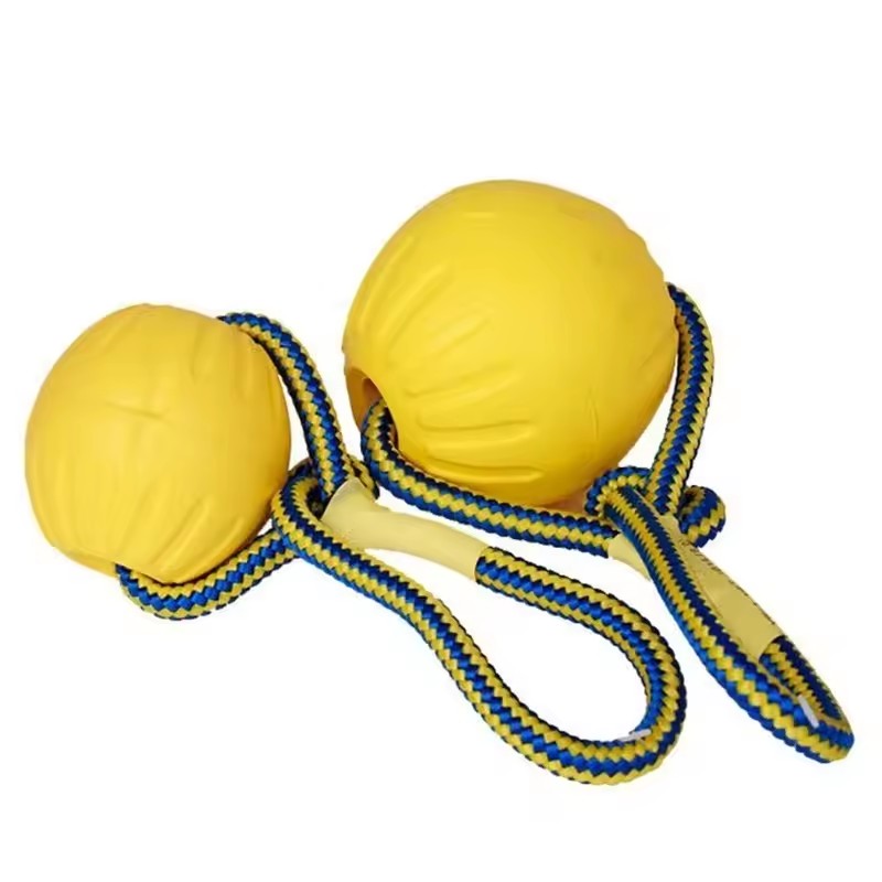 1個入り 噛みつきに強いゴム製子犬用おもしろトレーニングボー - Indestructible Dog Chew Toy のレビューと価格